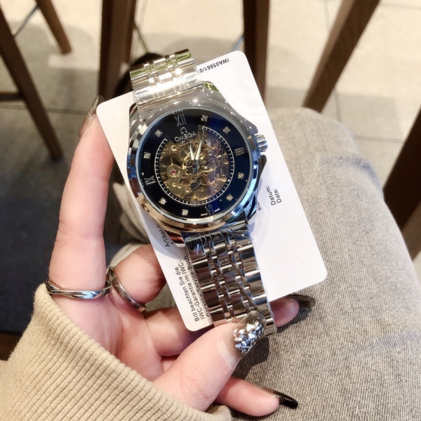 ブランド時計全体デザイン